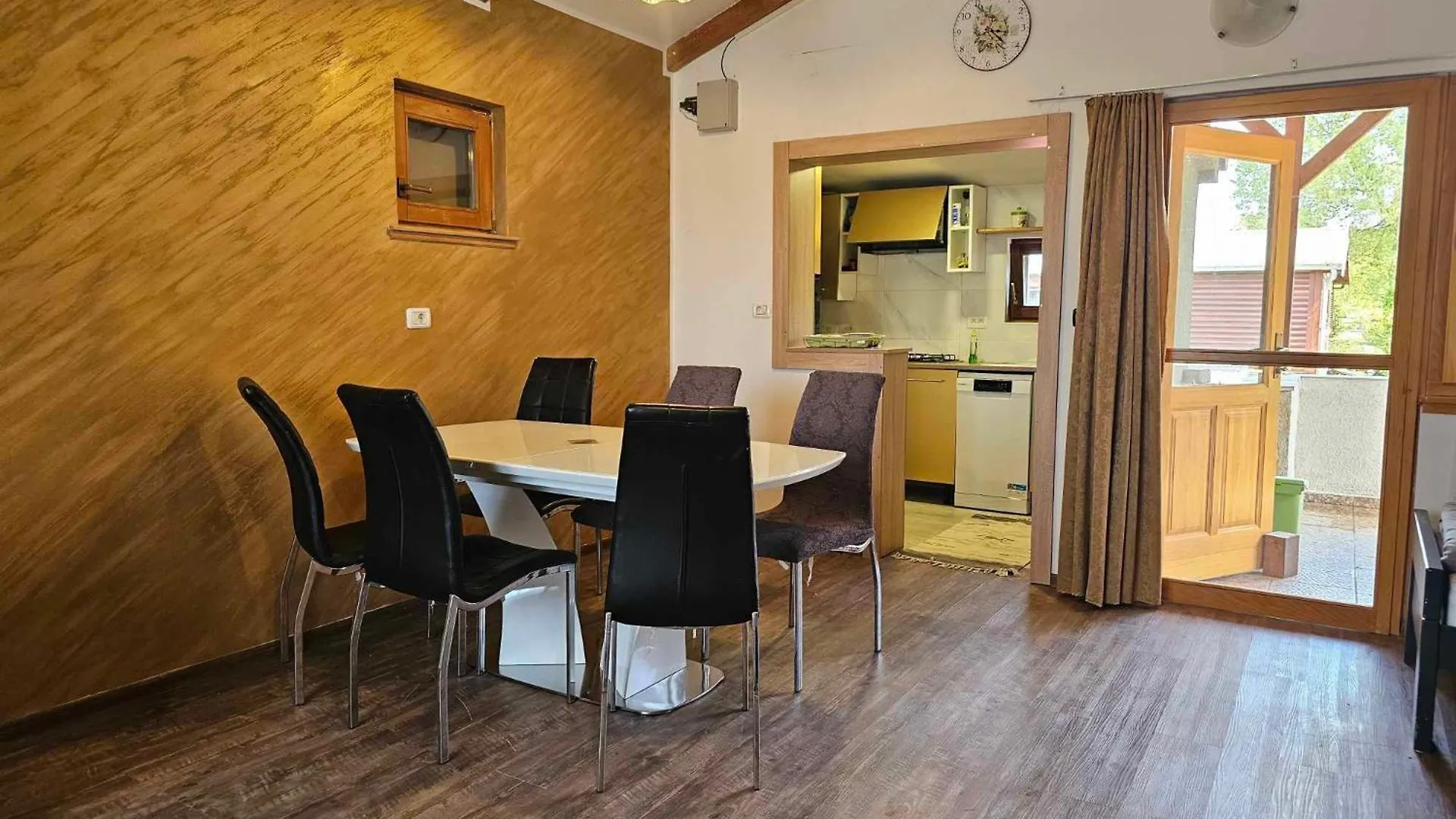 Apartments Šeherzada Pula