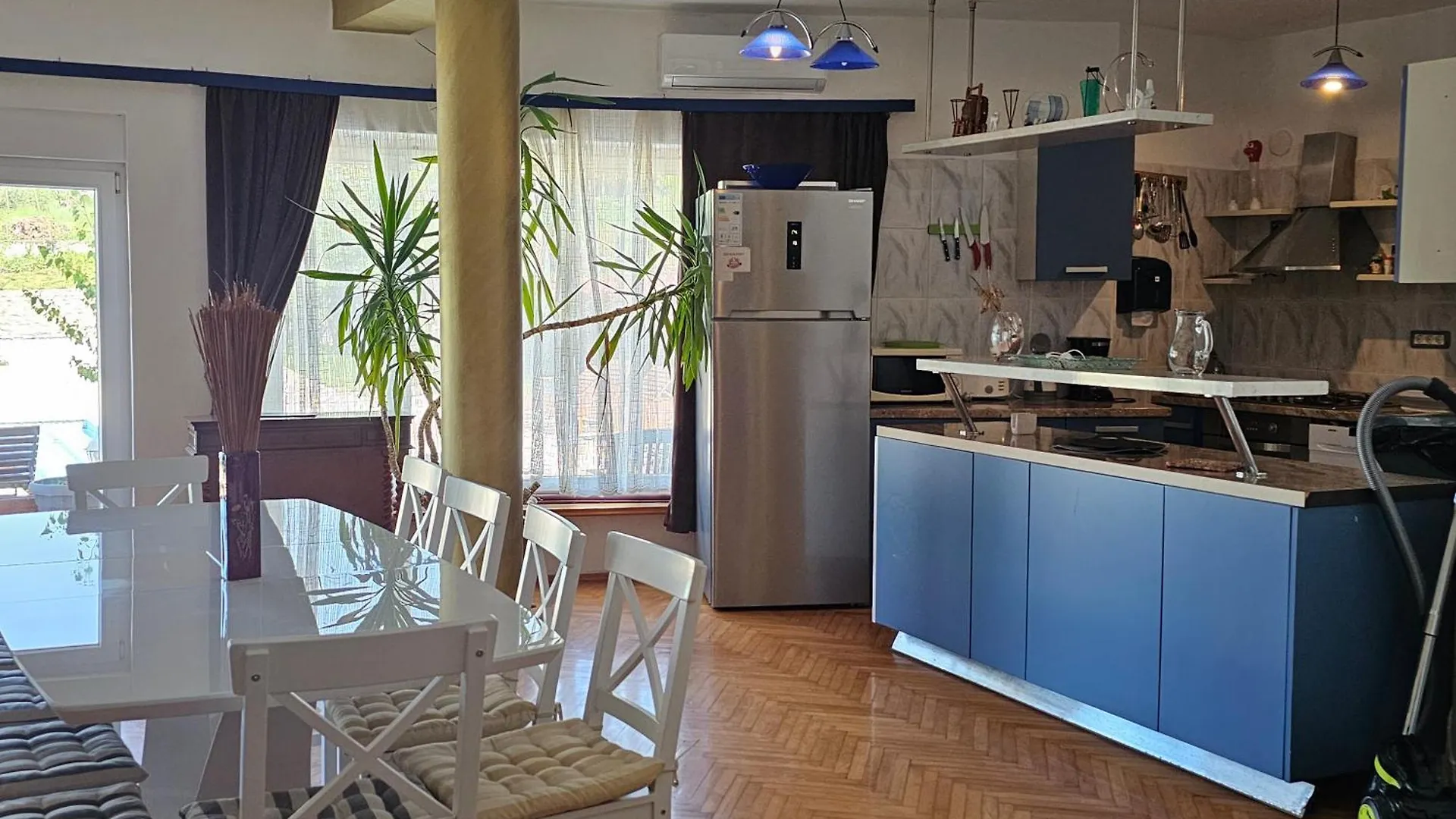 Apartments Seherzada  Pula