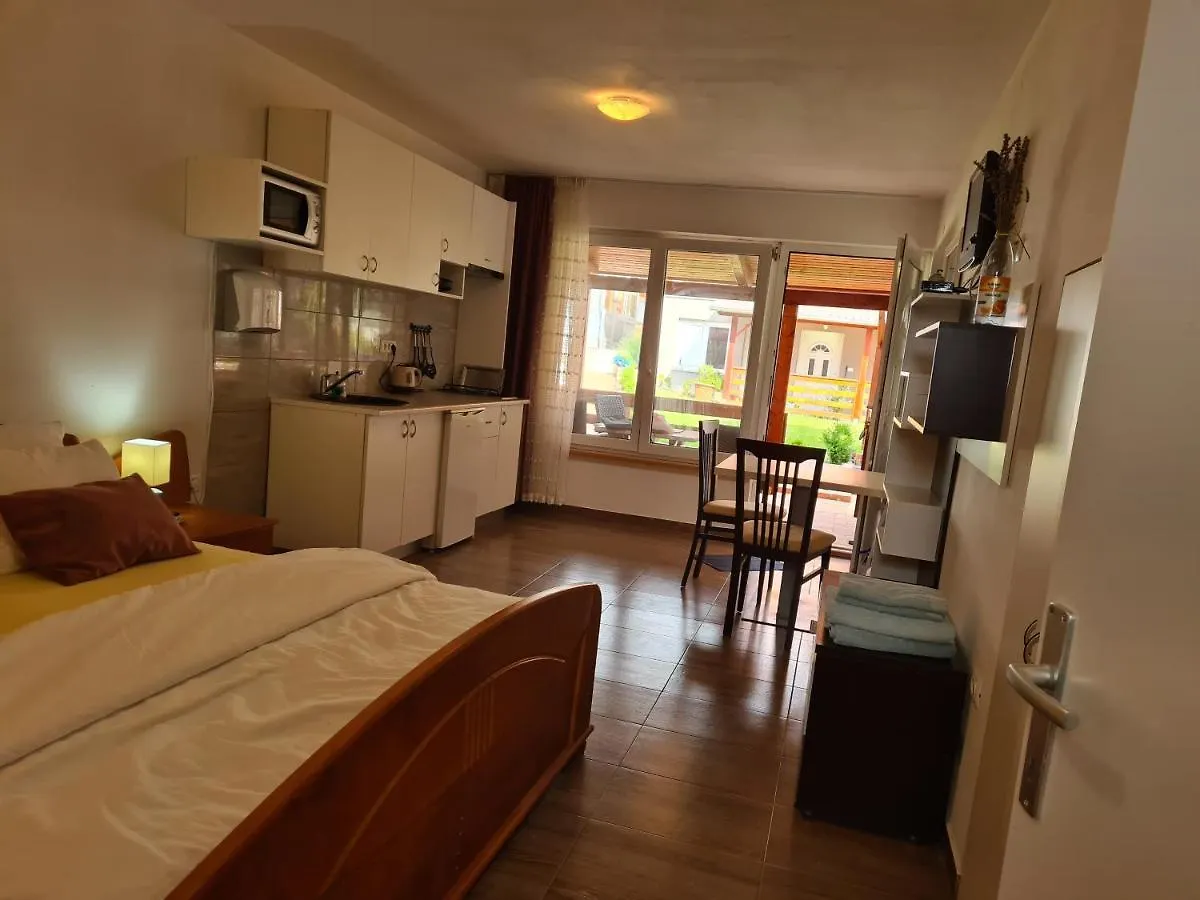 Apartments Seherzada Pula